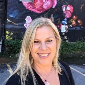 Meet your Posher, Charlene